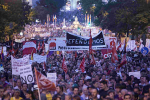 Crónicas y fotos del 19J. Contra la reforma laboral, contra los recortes.