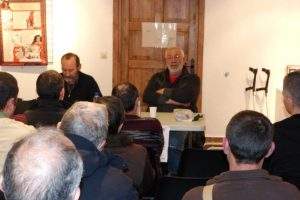 Charla-debate con Cecilio Gordillo, miembro de la asociación para la recuperación de la memoria histórica de Andalucía, en las jornadas libertarias de Errenteria.