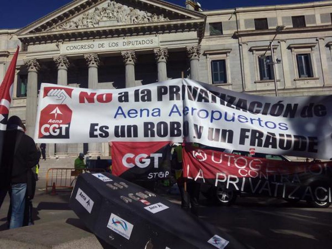 El gobierno desautoriza una concentración en protesta contra el expolio que ha supuesto la privatización de Aena