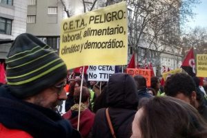 CGT advierte del ataque directo a los derechos laborales y a las libertades sociales que supondrá la entrada en vigor del CETA