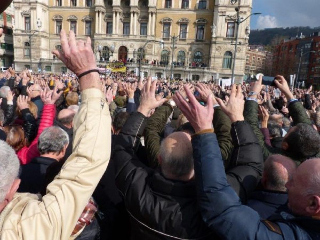 En defensa del Sistema Público de Pensiones, el 17 de marzo todos y todas a la calle, nuestra mejor barricada.