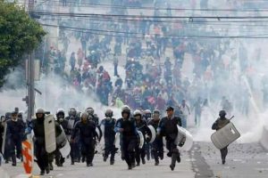 Por el derecho a una vida digna. Contra la explotación y las fronteras