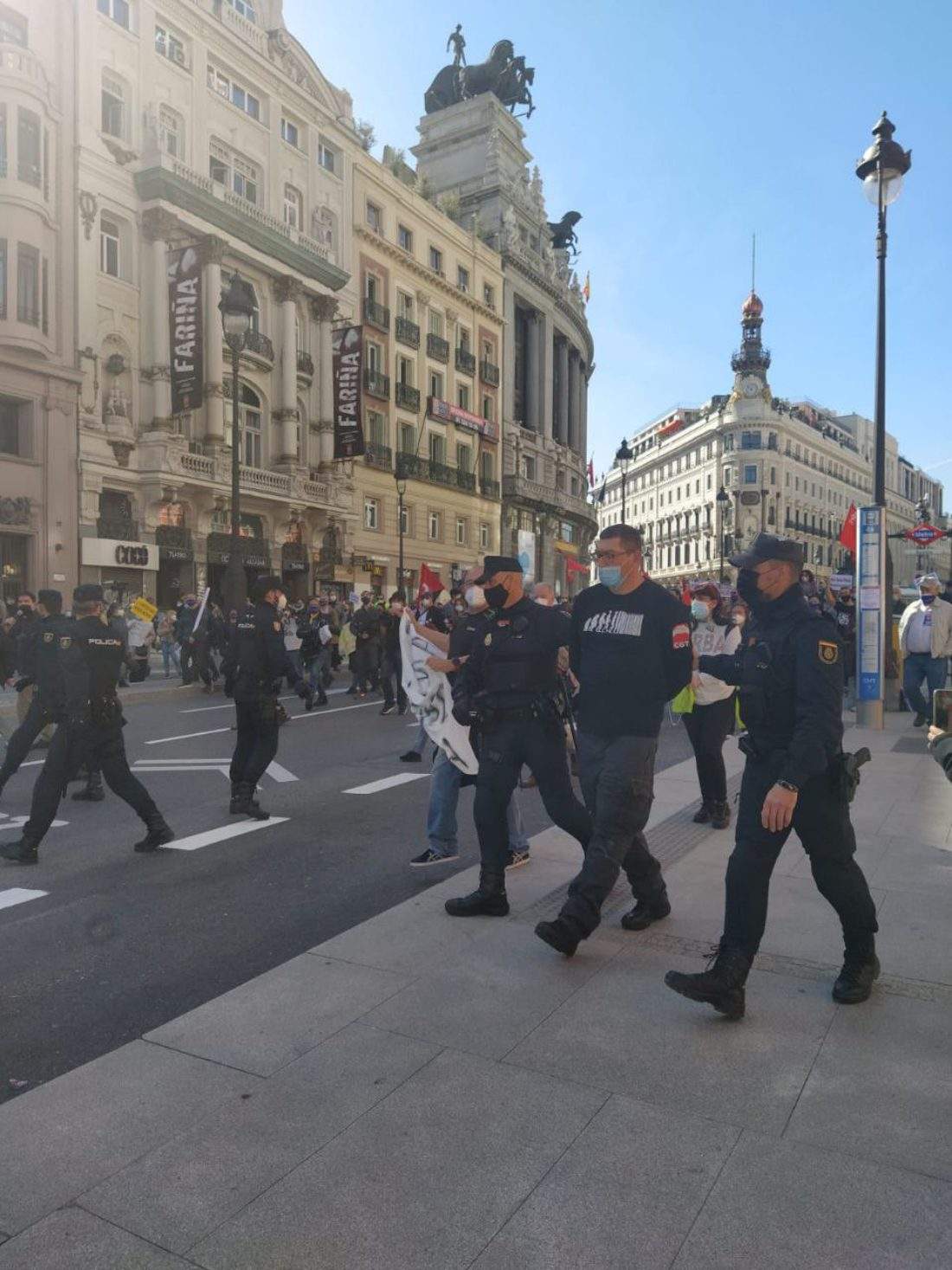 Represión contra los manifestantes que defienden la Sanidad Pública