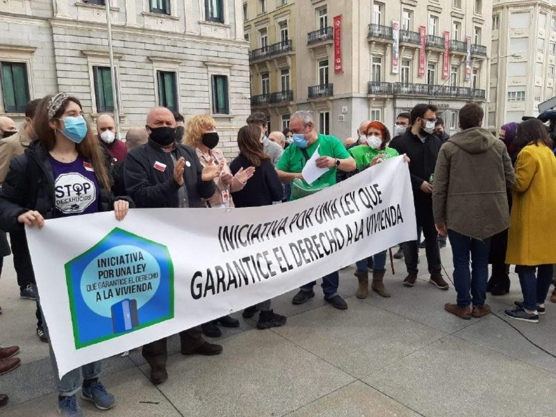 CGT participa, junto con otros colectivos sociales y organizaciones sindicales, en el impulso de una ley que garantice el derecho a una vivienda digna