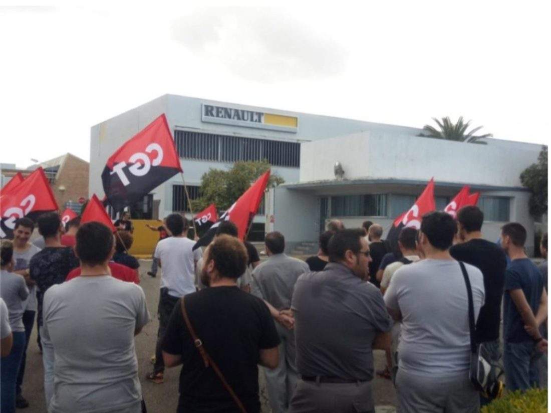 CGT se moviliza contra los despidos en Renault Sevilla