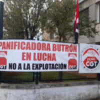 CGT muestra su solidaridad con la huelga indefinida de la plantilla de la Panificadora Butrón, en Chiclana de la Frontera (Cádiz)