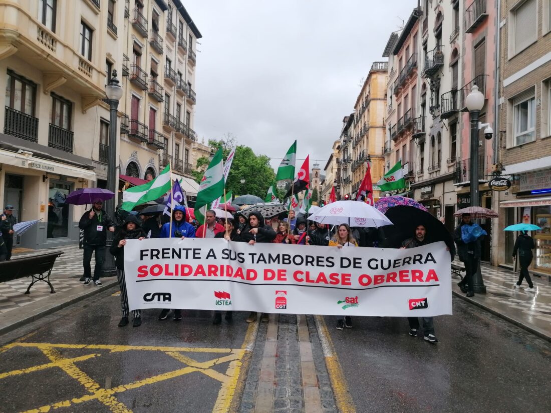 CGT muestra su solidaridad con las tres militantes del SAT de Granada, y pide su absolución