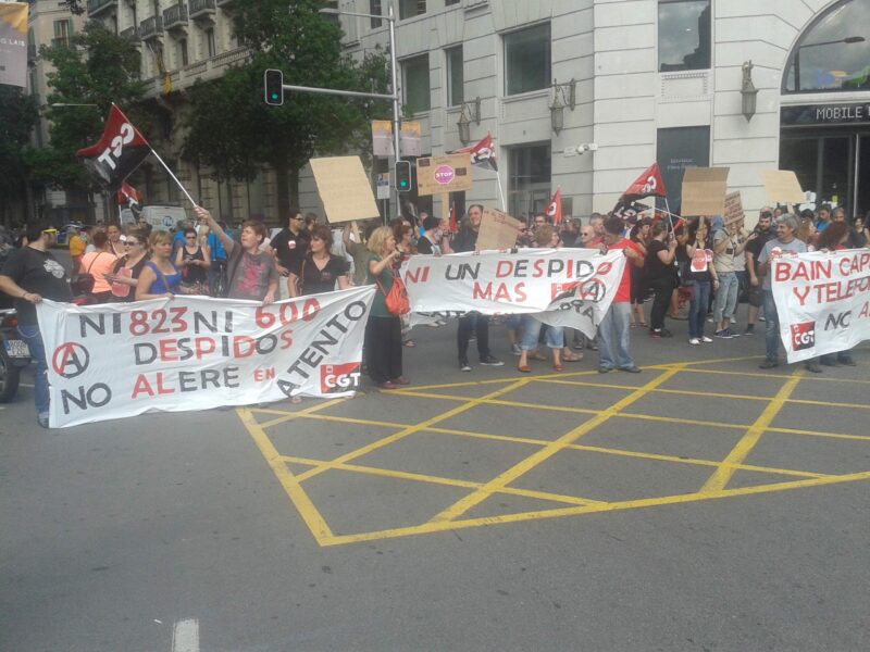 [Fotos]: Concentración en Barcelona contra el ERE de Atento - Imagen-3