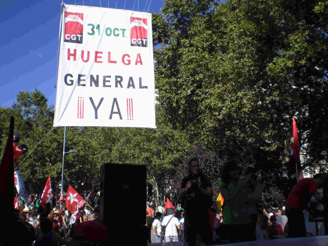 Convocatoria de asamblea de delegados y afiliados en Barcelona para organizar la HG 31-O