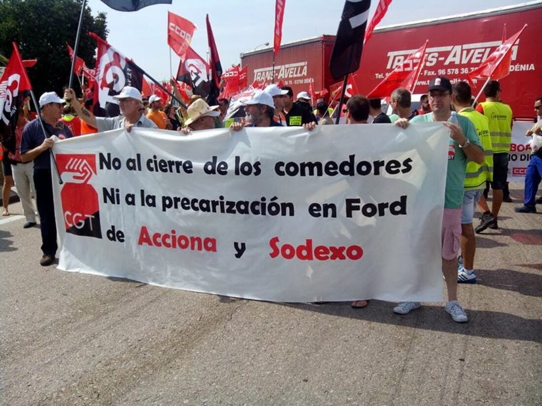 8-n Almussafes: Nuevas concentraciones de las plantillas de Acciona FS y de Sodexo en protesta por el intento de las contratas y de Ford de precarizar todavía más las condiciones laborales