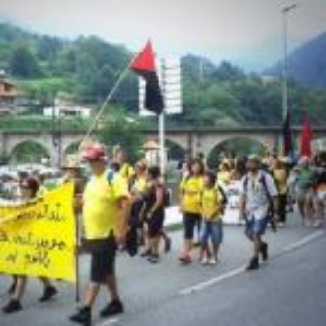 CGT Vallès Oriental anima a participar en la Marcha por la educación pública a su paso por la comarca