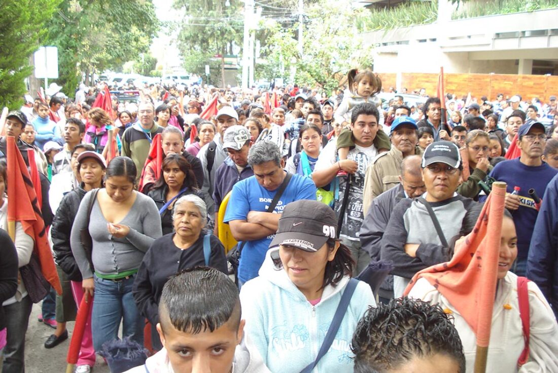 500 personas se concentran en México DF en apoyo de CGT y la huelga del 29-S (27/9/10)