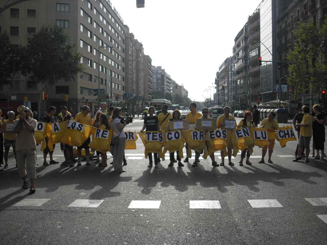 Crónica de los cortes de trafico de hoy en Barcelona y denuncia cómo el INSS oferta horas extras a la plantilla