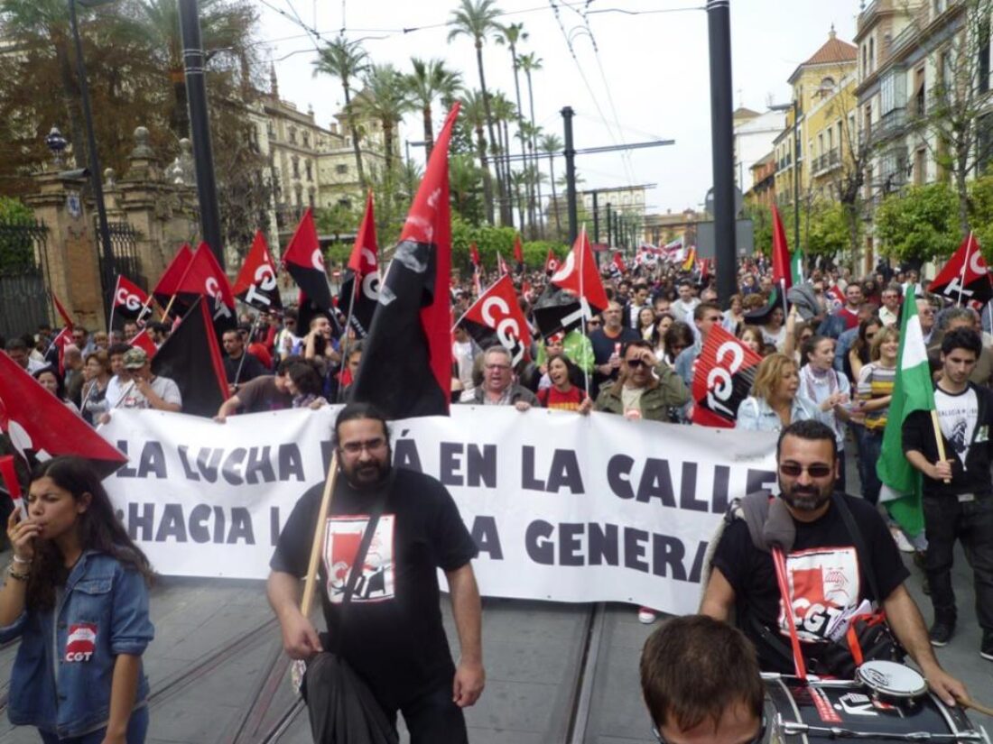 Atento Sevilla pretende despedir a 28 trabajadores con la oposición de CGT