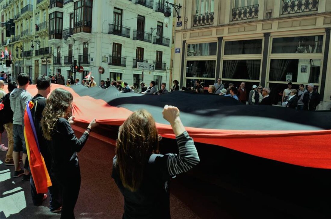 Miles de personas se manifiestan en las calles del Estado español el 1º de Mayo