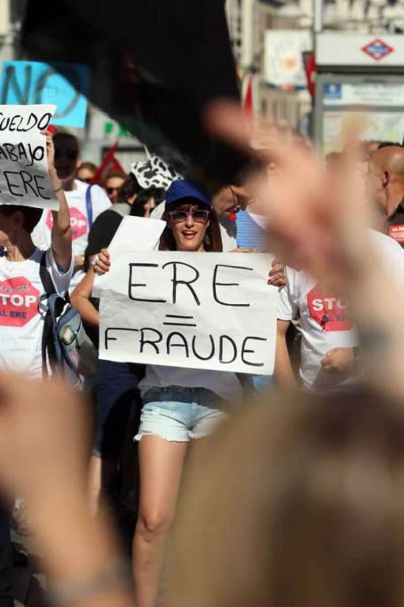 [Fotos]: Concentración en Madrid contra el ERE de Atento - Imagen-2